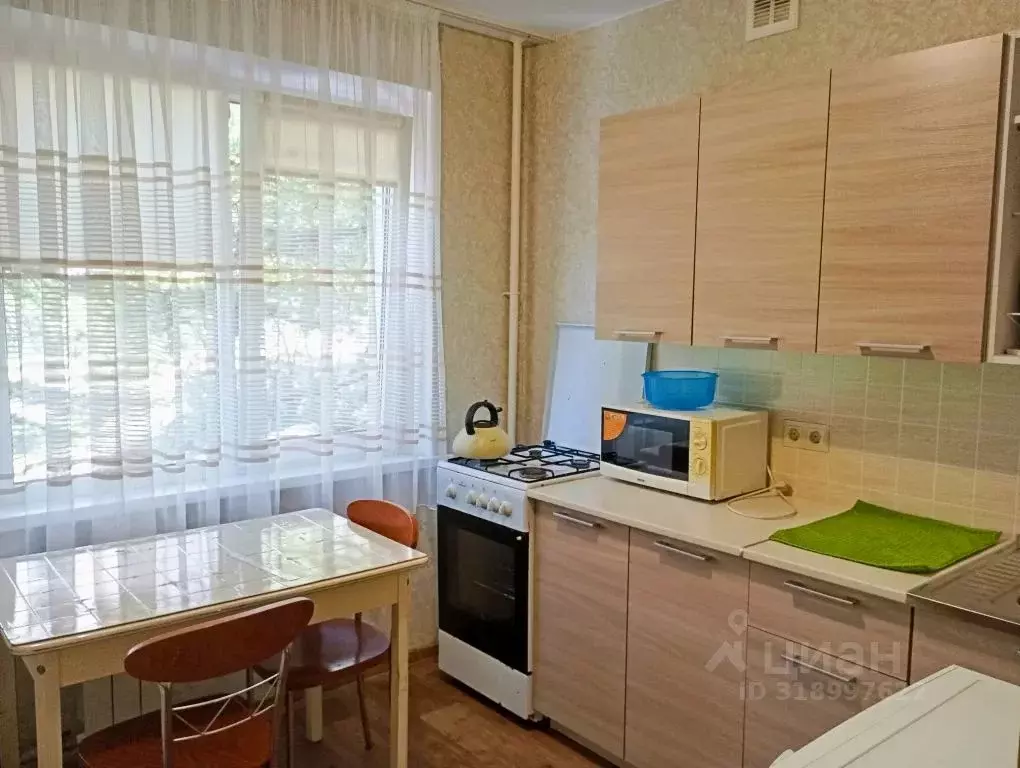 1-к кв. Краснодарский край, Сочи Бытха мкр, ул. Бытха, 36 (36.0 м) - Фото 0