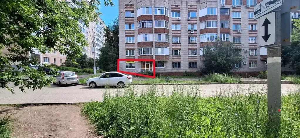Помещение свободного назначения в Удмуртия, Ижевск ул. имени Вадима ... - Фото 2