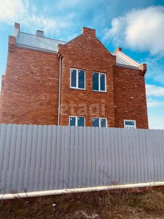 Дом в Краснодарский край, Ейское городское поселение, пос. ... - Фото 2