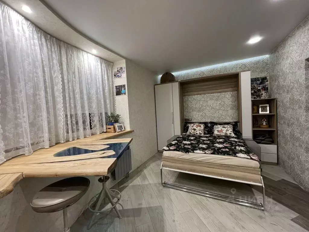 3-к кв. Ленинградская область, Кудрово г. Всеволожский район, ... - Фото 2