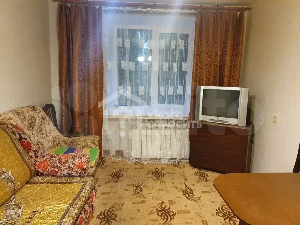 Комната 30 м в 3-к., 1/9 эт. - Фото 1