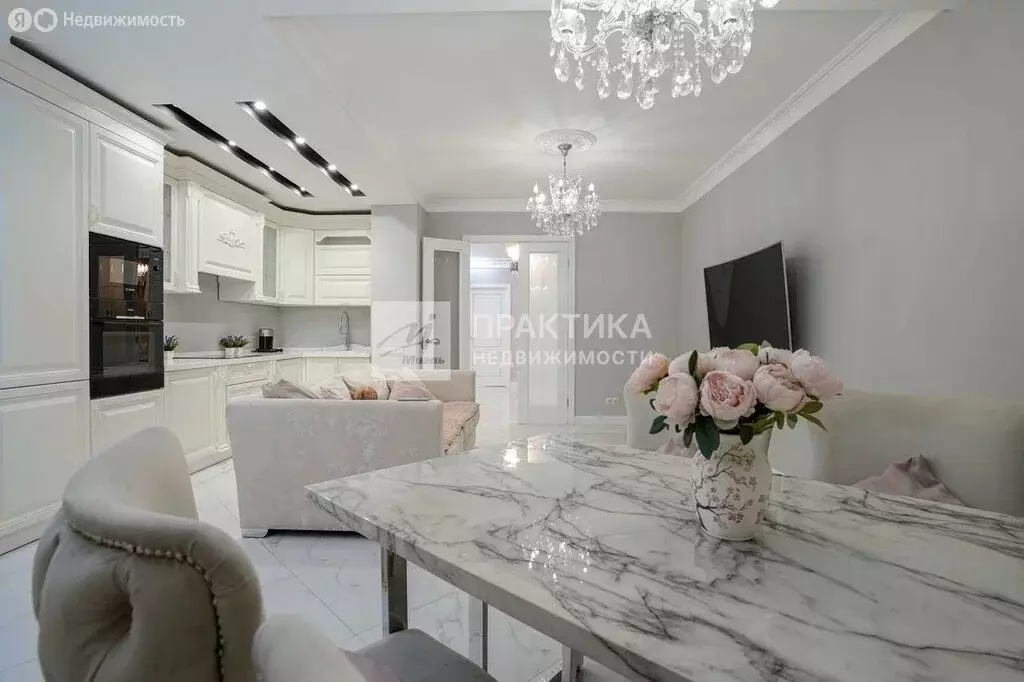 3-комнатная квартира: Красногорск, бульвар Космонавтов, 13 (83.1 м) - Фото 2