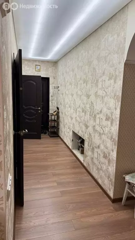 2-комнатная квартира: Волгоград, Санаторная улица, 8Б (60.5 м) - Фото 0