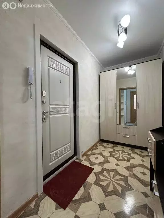 1-комнатная квартира: Белгород, улица Шаландина, 4к2 (44.1 м) - Фото 0