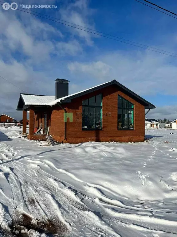 Дом в Завьяловский район, деревня Пычанки, Вербная улица (130 м) - Фото 1