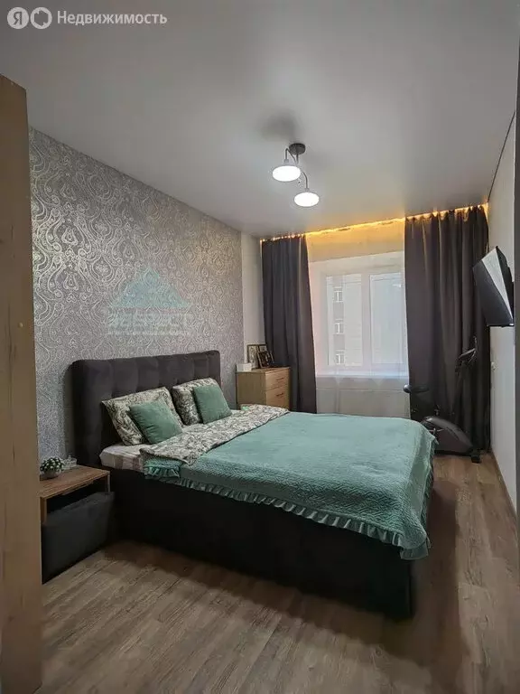 2-комнатная квартира: Абакан, улица Генерала Тихонова, 6 (57.5 м) - Фото 0