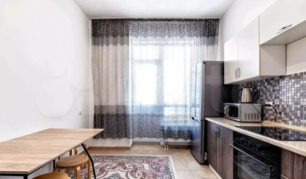 2-к. квартира, 50 м, 10/12 эт. - Фото 1