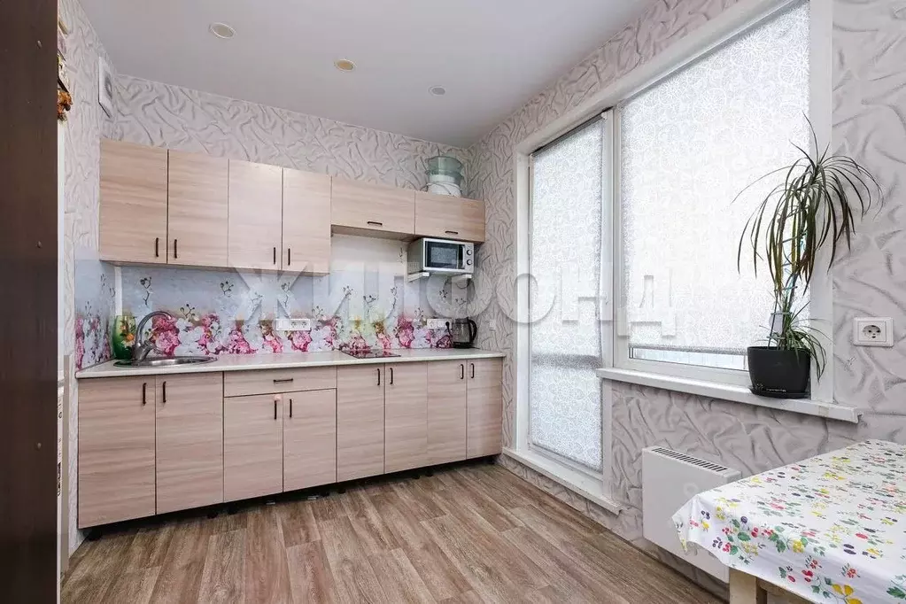 1-к кв. Новосибирская область, Новосибирск Колхидская ул., 6 (35.2 м) - Фото 0
