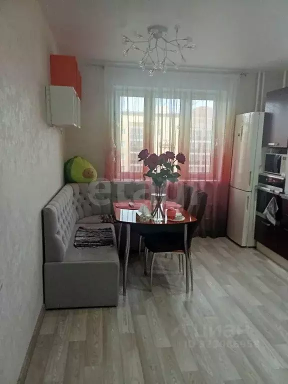 2-к кв. Ямало-Ненецкий АО, Новый Уренгой Энтузиастов мкр, 1 (69.0 м) - Фото 1