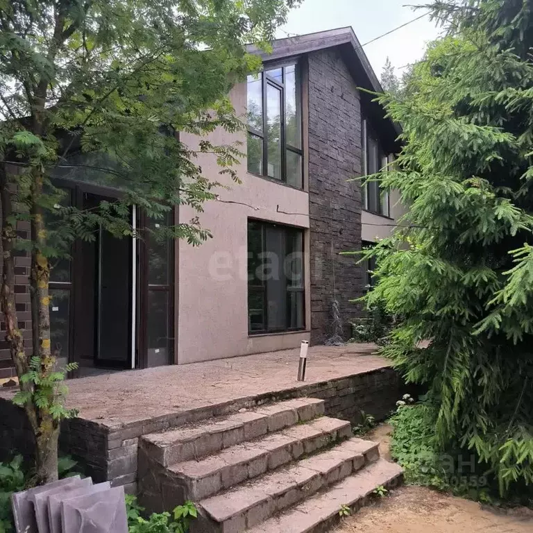 Дом в Московская область, Лобня ул. Солнечногорская, 5 (151 м) - Фото 1