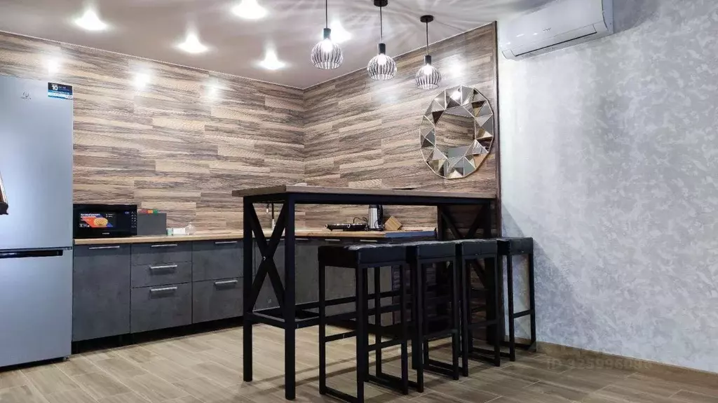 Дом в Ленинградская область, Лужский район, Заклинское с/пос, д. ... - Фото 1