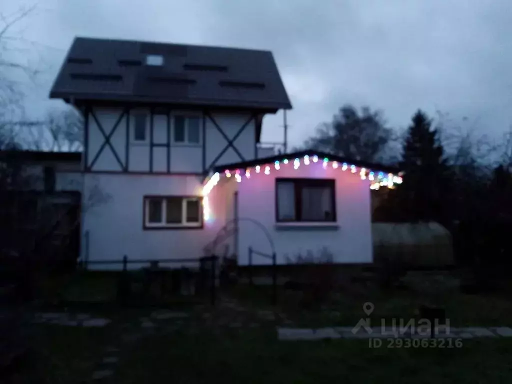 Дом в Калининградская область, Пионерский Железнодорожный пер., 8 (70 ... - Фото 1