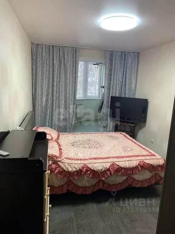 3-к кв. Нижегородская область, Нижний Новгород Ошарская ул., 15 (65.0 ... - Фото 1