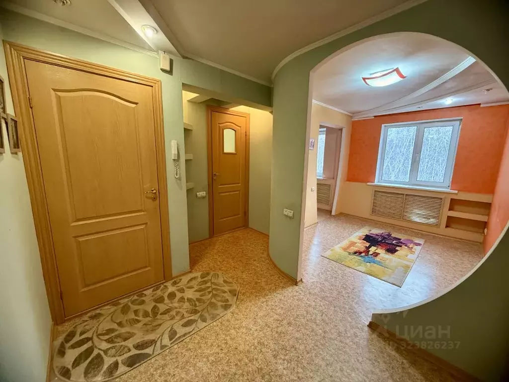 3-к кв. Омская область, Омск ул. Ватутина, 13Б (60.0 м) - Фото 0