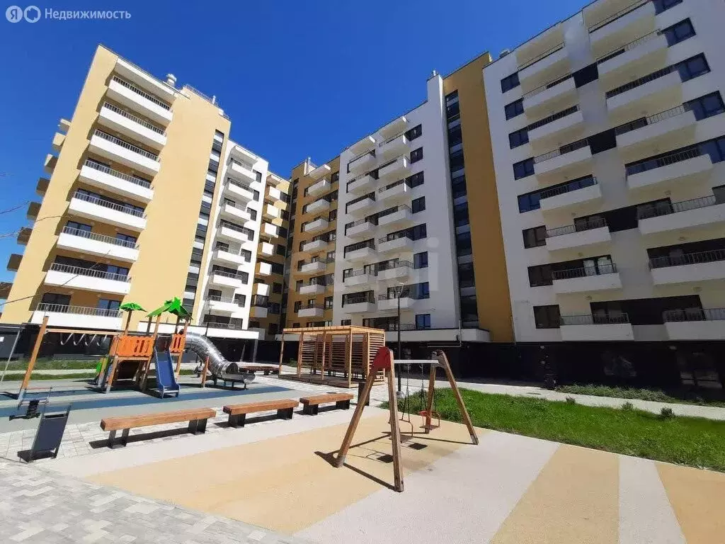 3-комнатная квартира: Саки, Набережная улица, 19 (71.6 м) - Фото 2