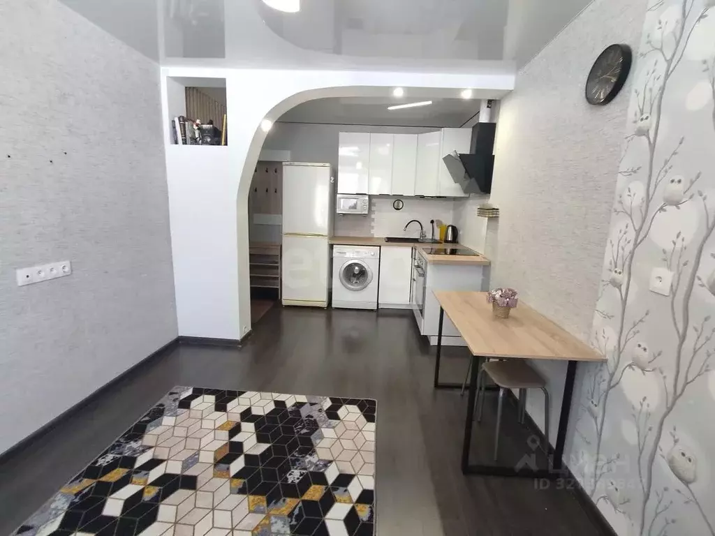 Комната Тюменская область, Тюмень ул. Осипенко, 61 (13.0 м) - Фото 1