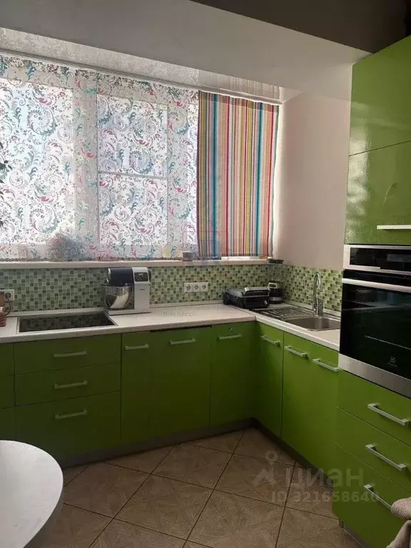 2-к кв. Кемеровская область, Новокузнецк Запорожская ул., 73Б (71.5 м) - Фото 2