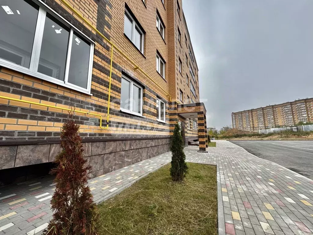 3-к кв. Калужская область, Калуга ул. Николая Ткачева, 16 (62.9 м) - Фото 0