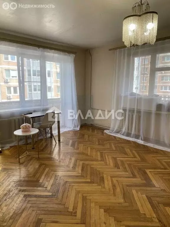 3-комнатная квартира: Красногорск, Первомайская улица, 15 (60 м) - Фото 1