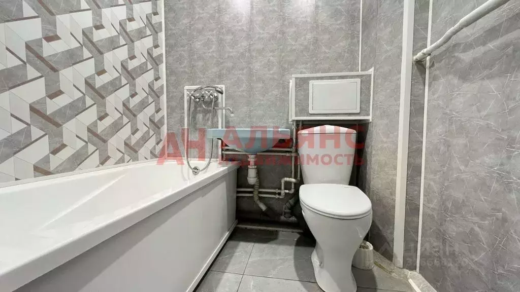 1-к кв. Самарская область, Самара ул. Челюскинцев, 14 (30.2 м) - Фото 2