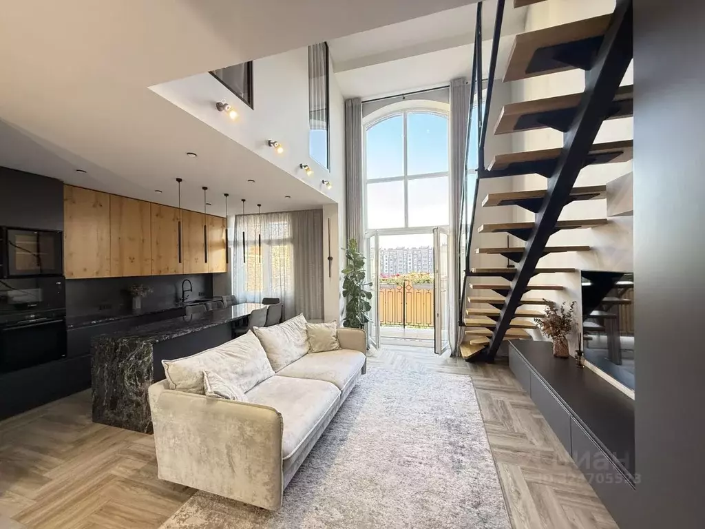 3-к кв. Калининградская область, Калининград ул. Куйбышева, 68 (102.6 ... - Фото 1