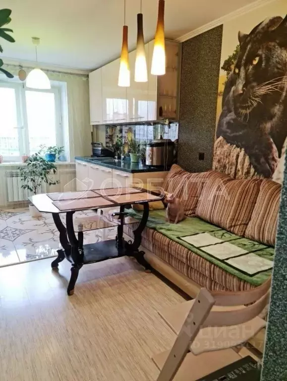 2-к кв. Тюменская область, Тюмень ул. Жуковского, 88/1 (80.0 м) - Фото 1