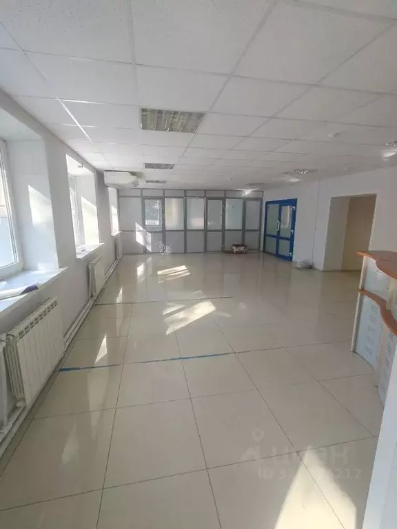 Помещение свободного назначения в Калужская область, Калуга ул. Поле ... - Фото 1