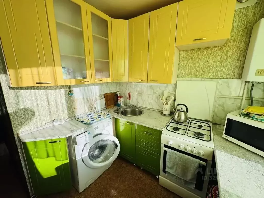 3-к кв. Ульяновская область, Ульяновск ул. Врача Михайлова, 45 (45.0 ... - Фото 2