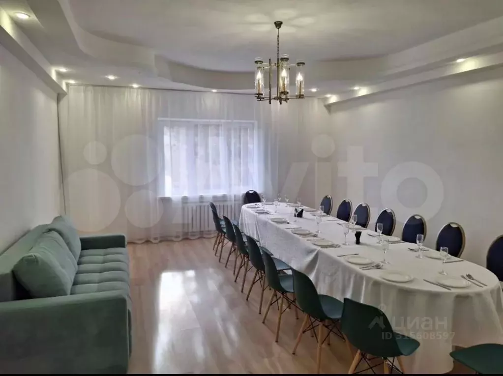 Дом в Свердловская область, Екатеринбург ул. Ташкентская (300 м) - Фото 1