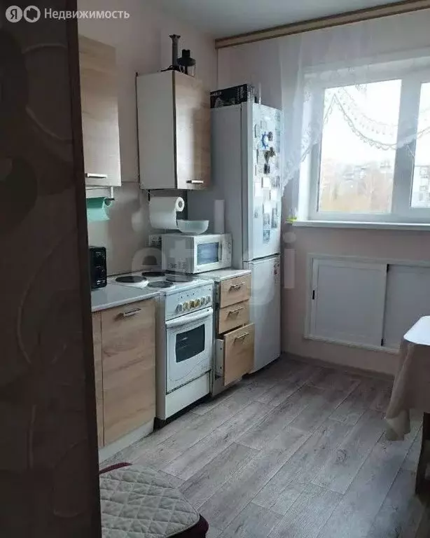 2-комнатная квартира: Прокопьевск, улица Есенина, 24 (52 м) - Фото 2