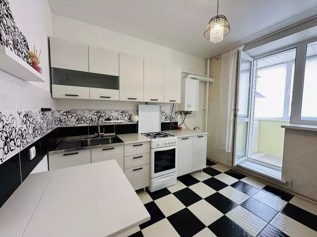 1-к кв. Чувашия, Чебоксары ул. Академика Королева, 5 (33.4 м) - Фото 1