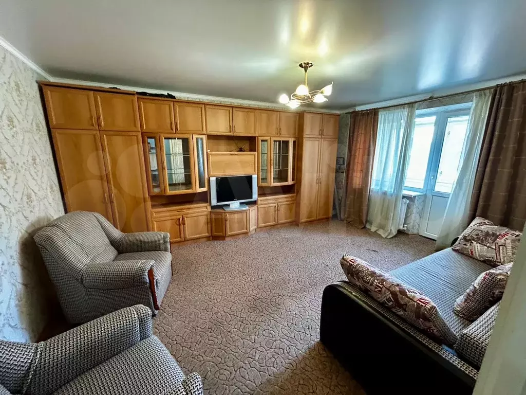 1-к. квартира, 40 м, 4/9 эт. - Фото 0