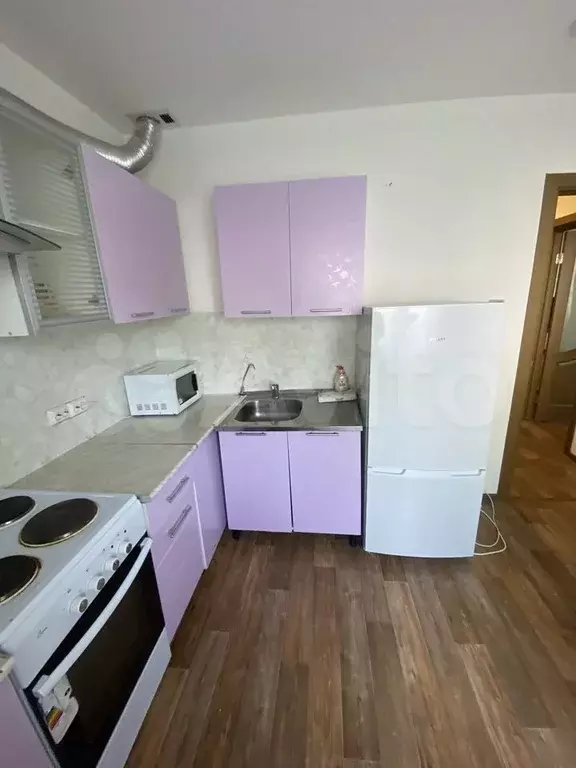 1-к. квартира, 38 м, 1/25 эт. - Фото 1