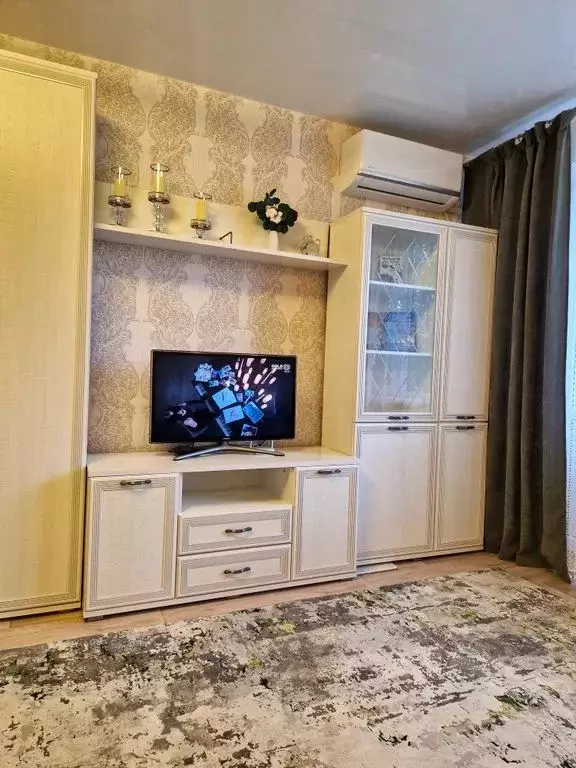 1-к кв. Волгоградская область, Волгоград ул. КИМ, 13 (32.0 м) - Фото 0