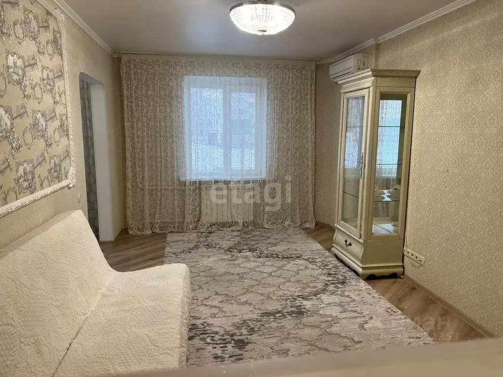 3-к кв. Белгородская область, Белгород ул. Щорса, 49 (77.3 м) - Фото 0