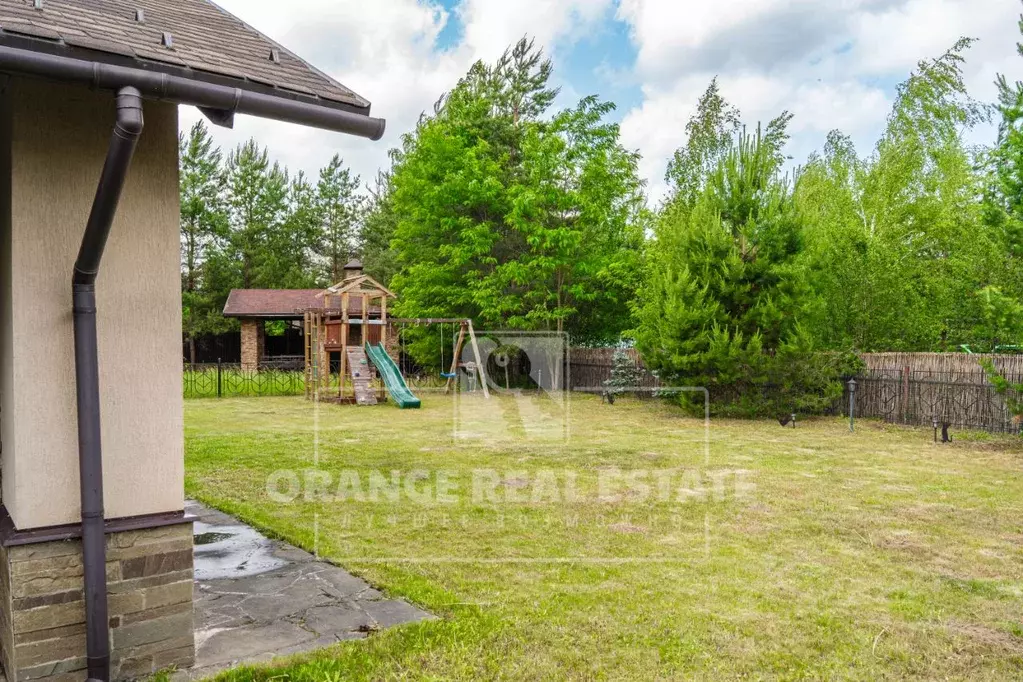 Таунхаус в Московская область, Красногорск городской округ, с. ... - Фото 1