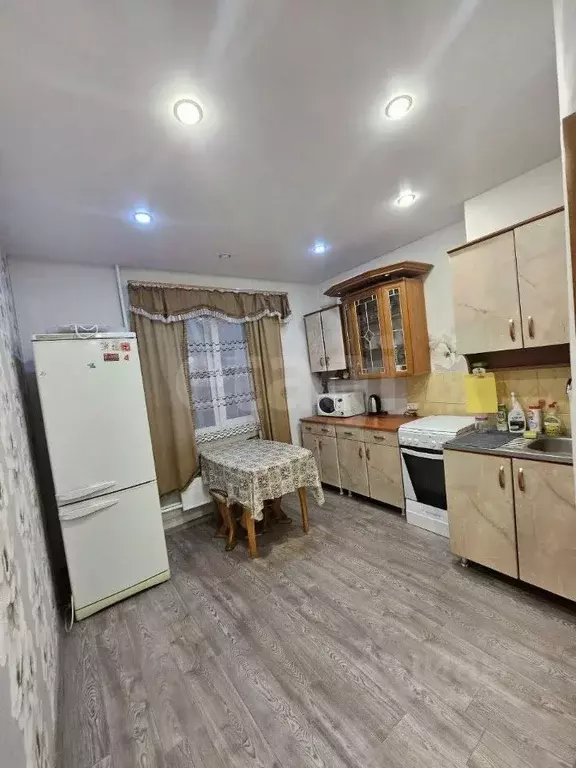 2-к кв. Ямало-Ненецкий АО, Муравленко Пионерская ул., 18 (51.0 м) - Фото 2