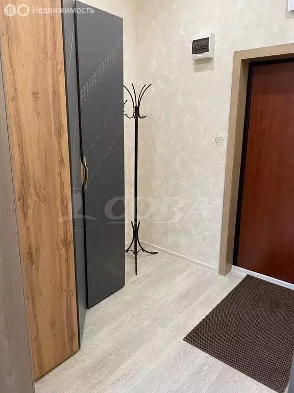 Квартира-студия: Тюмень, Верхнетарманская улица, 3 (26.5 м) - Фото 1