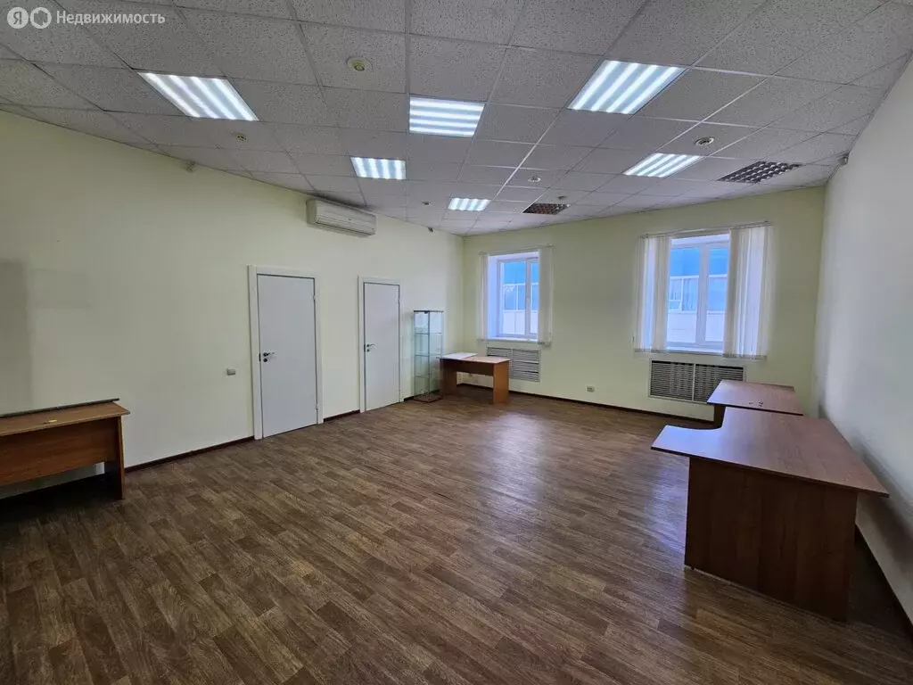 Офис (68 м) - Фото 1