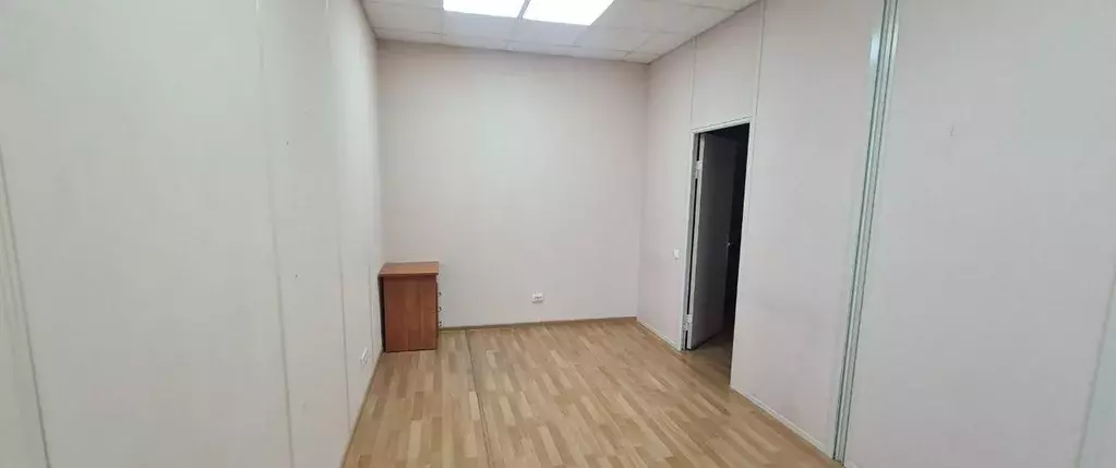 Офис в Свердловская область, Екатеринбург ул. Карьерная, 2 (21 м) - Фото 2