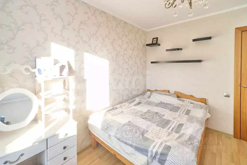 3-к кв. Кемеровская область, Кемерово просп. Ленина, 55б (98.5 м) - Фото 1