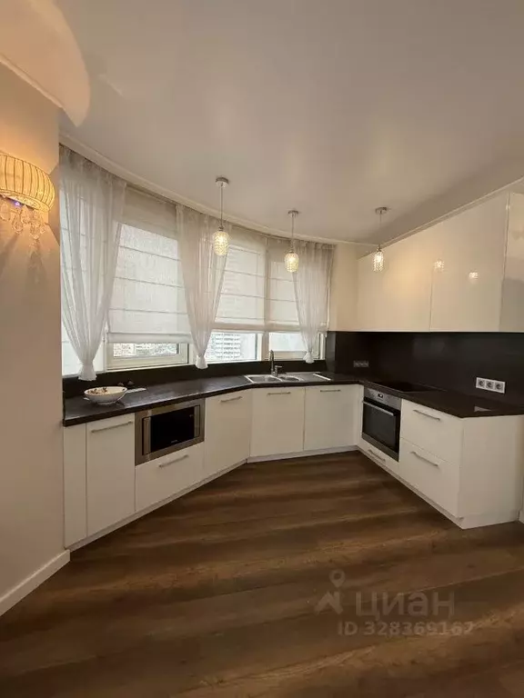 3-к кв. Самарская область, Самара ул. Лукачева, 6 (100.0 м) - Фото 2