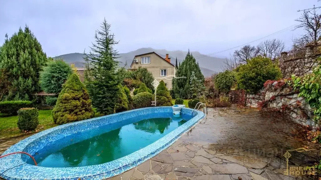 Дом в Крым, Алушта муниципальный округ, с. Генеральское ул. Клубная, ... - Фото 1