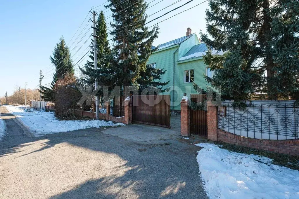 Коттедж в Новосибирская область, Новосибирский район, Мичуринский ... - Фото 1