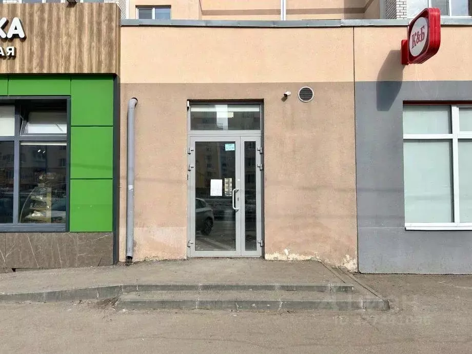 Торговая площадь в Саратовская область, Саратов ул. Имени С.П. Лисина, ... - Фото 2