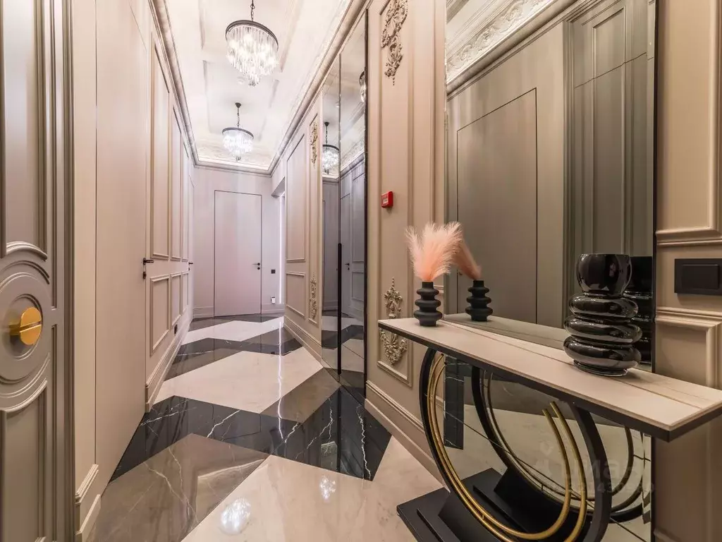 2-к кв. Санкт-Петербург наб. Реки Мойки, 40 (100.0 м) - Фото 1