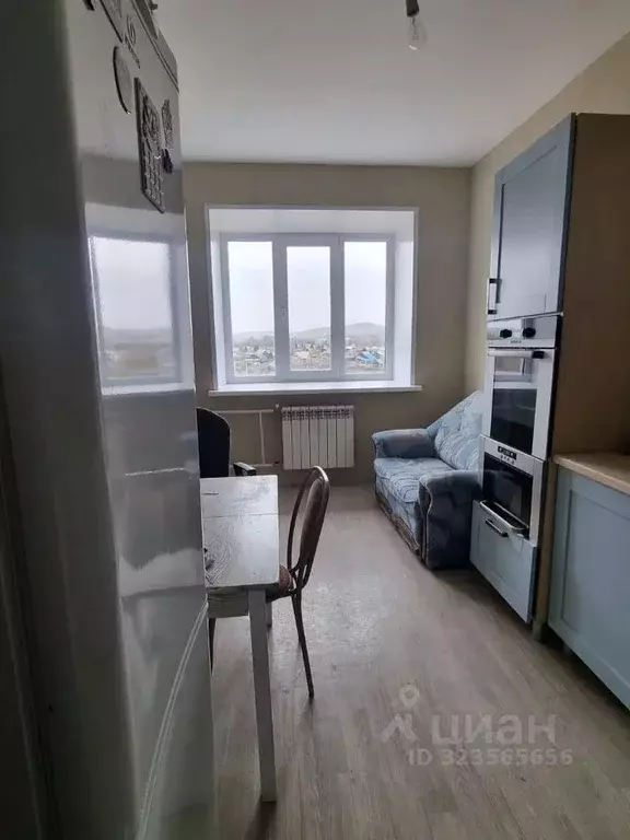 3-к кв. Хакасия, Абакан ул. Комарова, 9 (82.6 м) - Фото 0