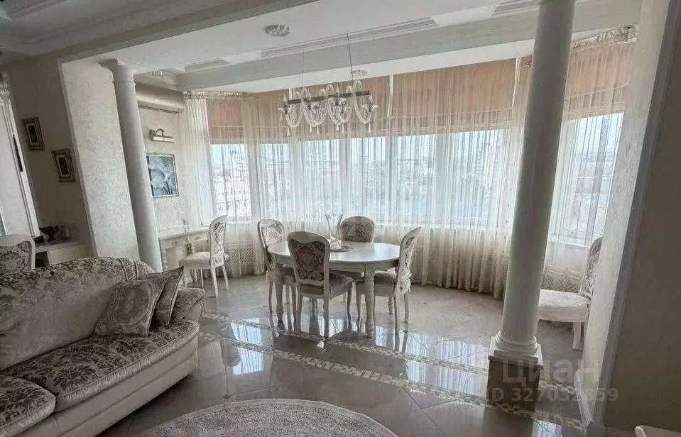 2-к кв. Крым, Симферополь бул. Ивана Франко (75.0 м) - Фото 1