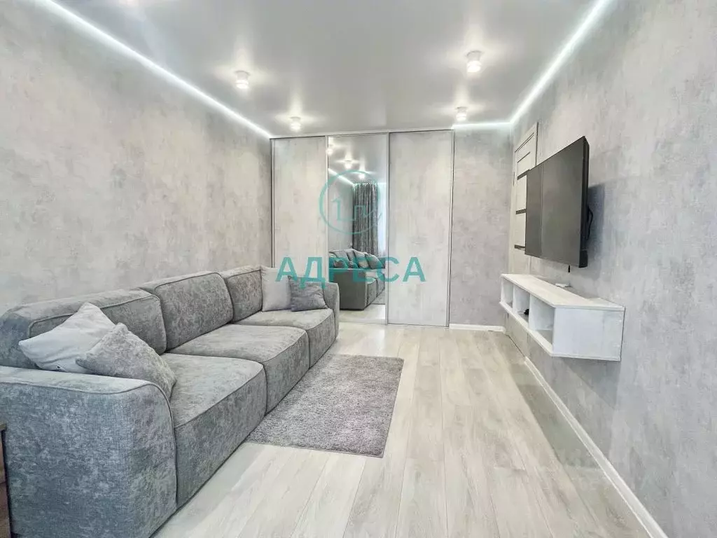 1-к кв. Белгородская область, Новый Оскол 1 Мая ул., 10 (30.0 м) - Фото 1