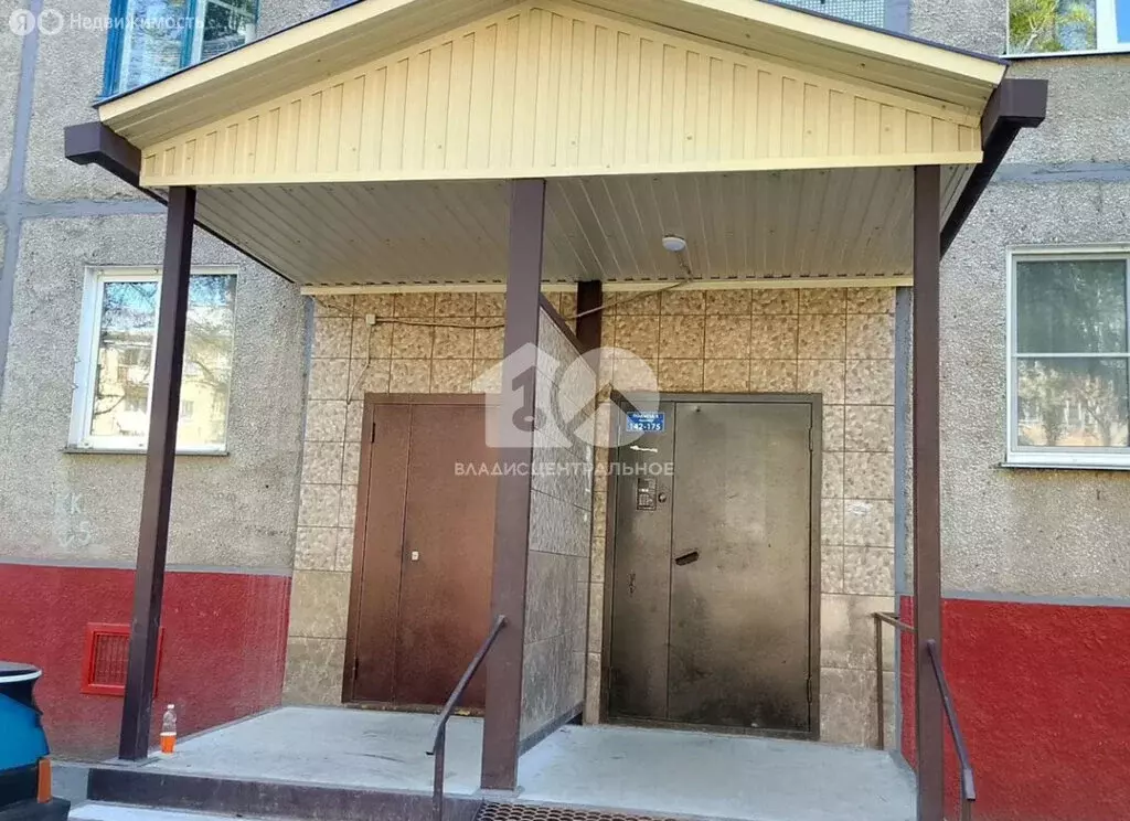 3-комнатная квартира: Новосибирск, улица Петухова, 74 (59.7 м) - Фото 2